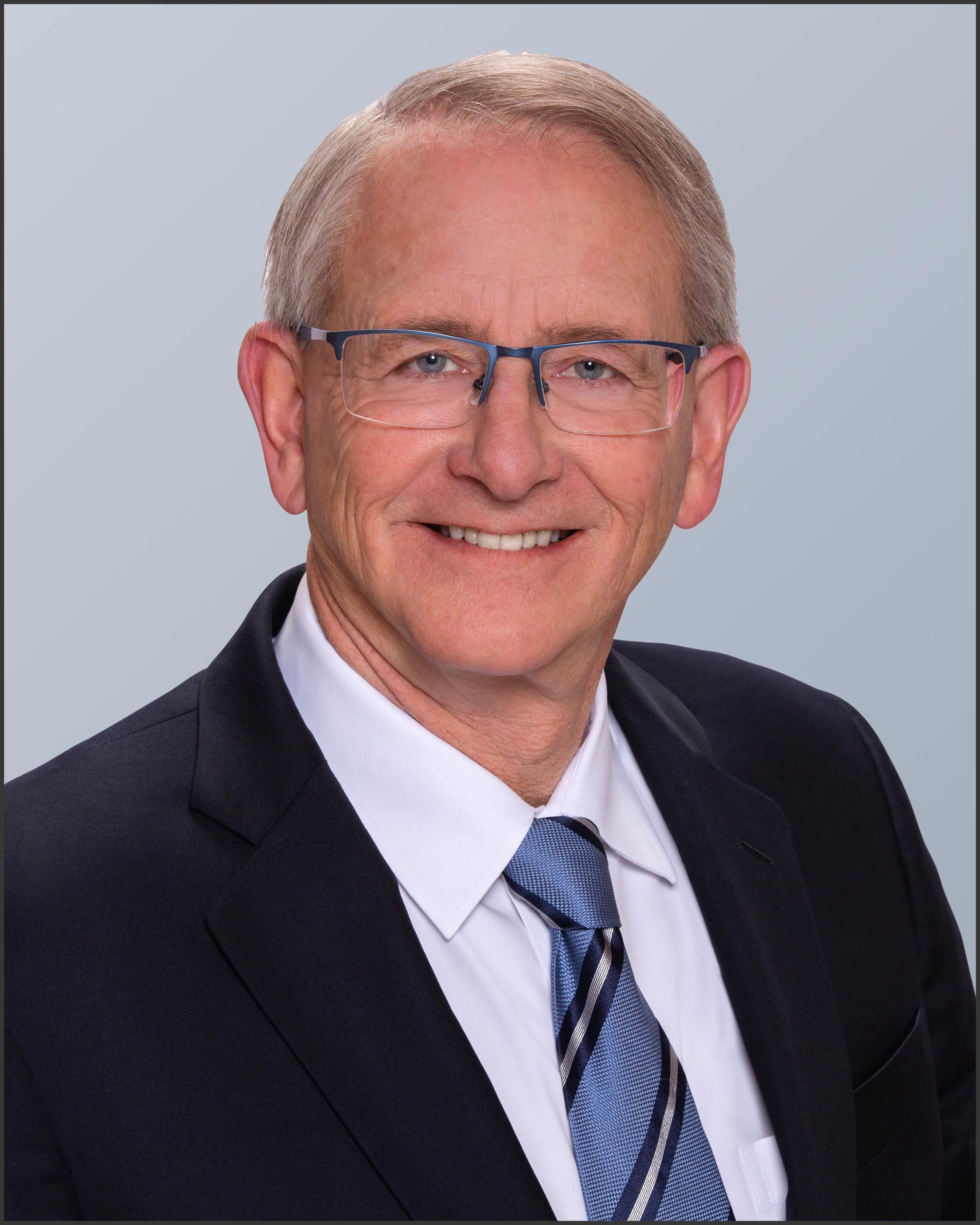 Garrett Sutton